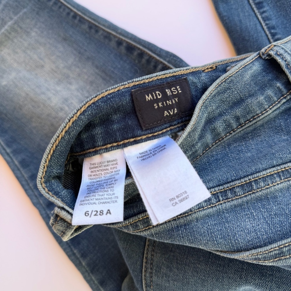 Woman’s Lucky Brand🍀 Denim Jeans Skinny Ava Size 6/28​ - Picture 7 of 11